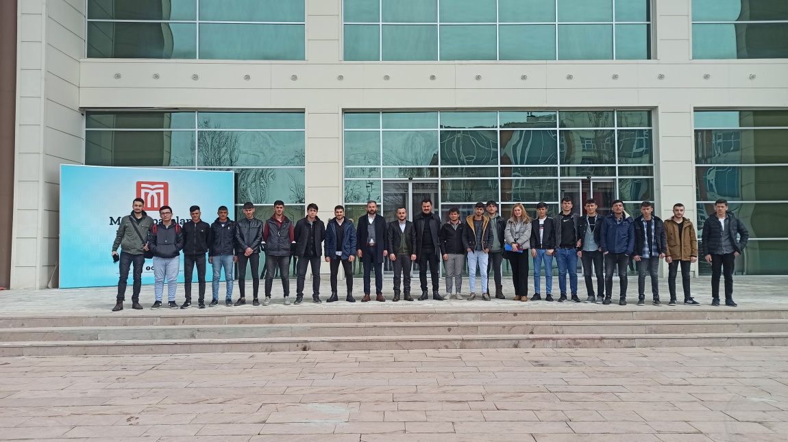 Muş Alparslan Üniversitesine Gezi Düzenlendi
